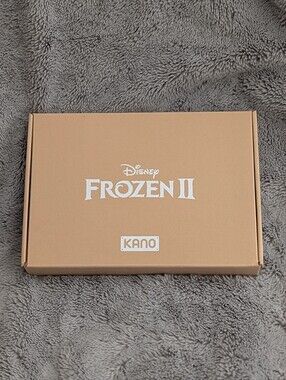 Disney Frozen II Kano Box in Tan